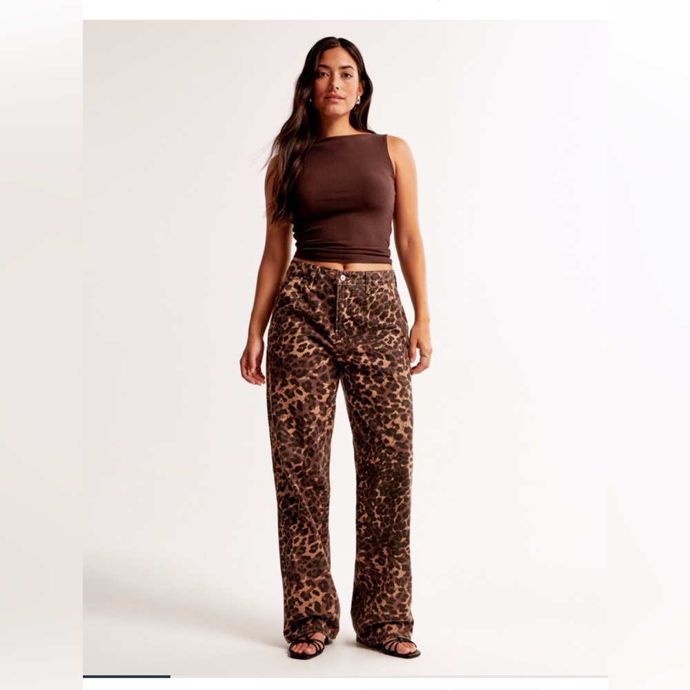 A&F Curve Love Mid Rise Slouchy Jean in Leopard